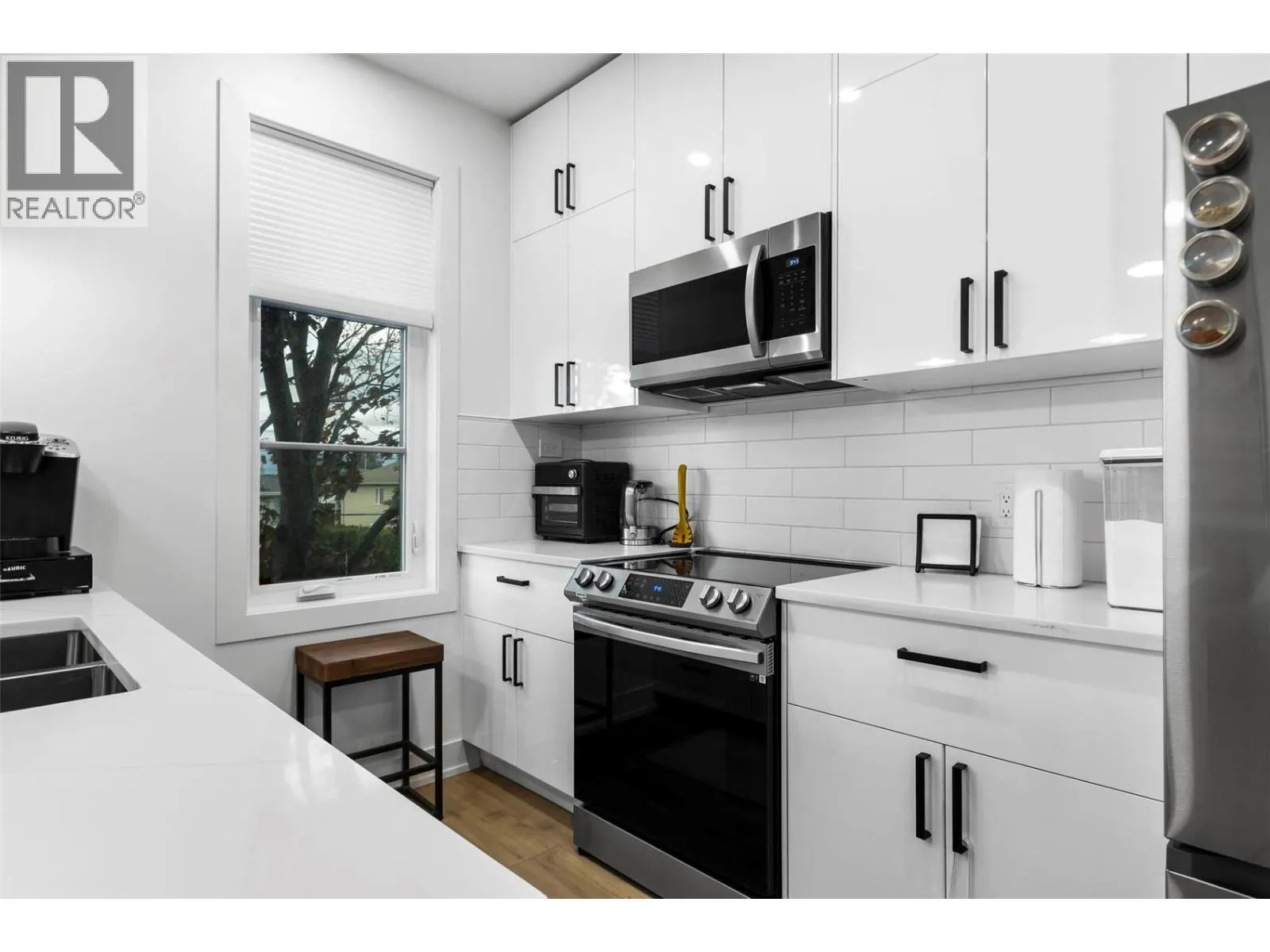 745 Morrison Avenue Unit# 4