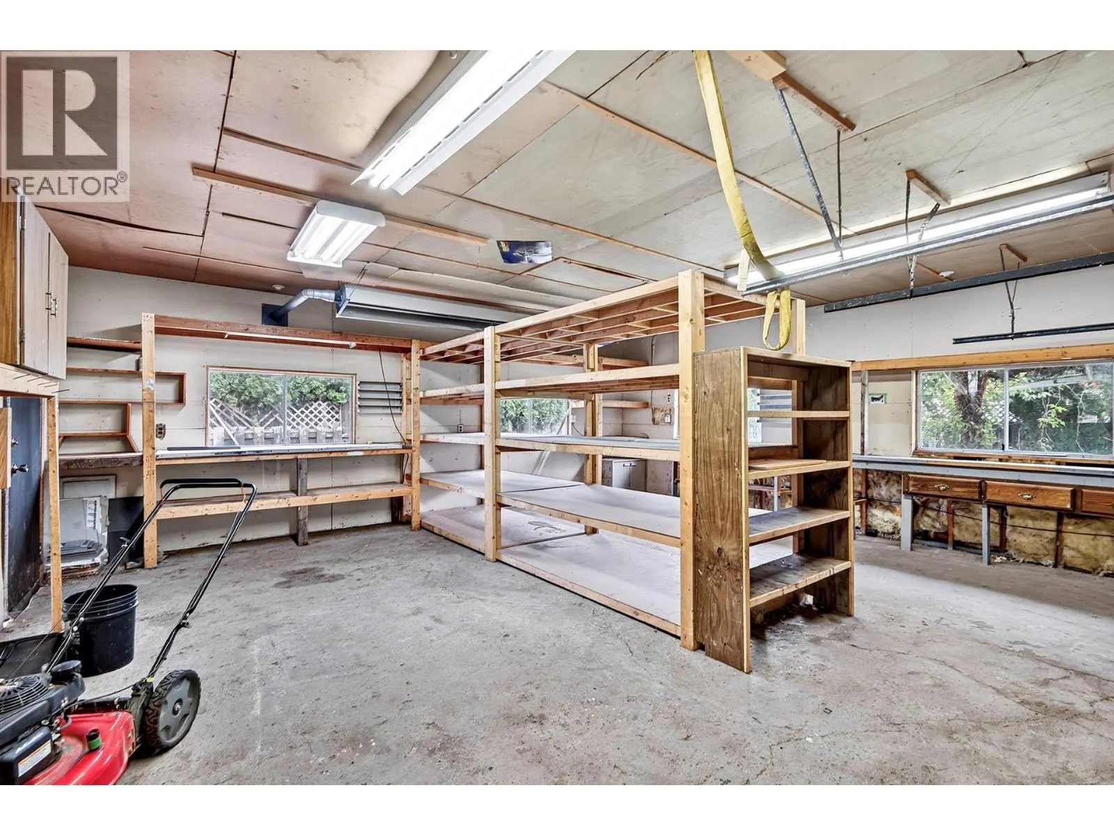 3564 Bank Road