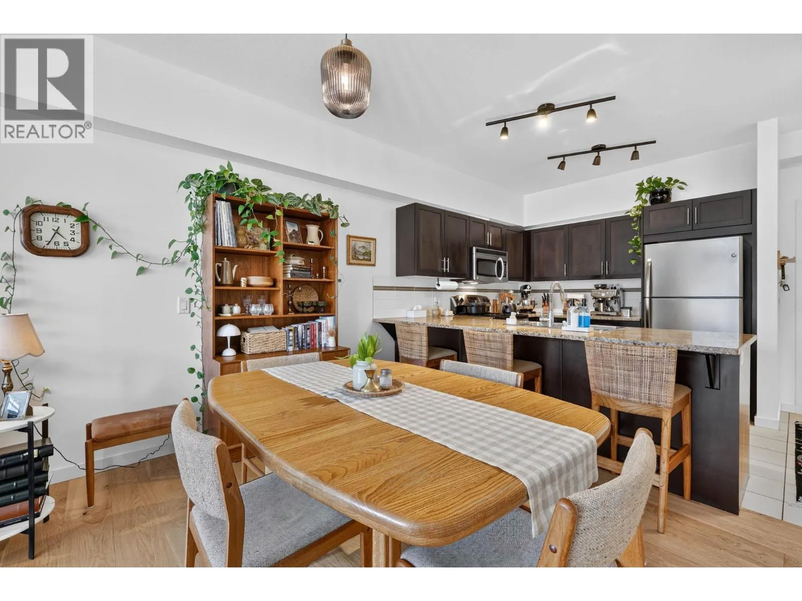 1350 Ridgeway Drive Unit# 302