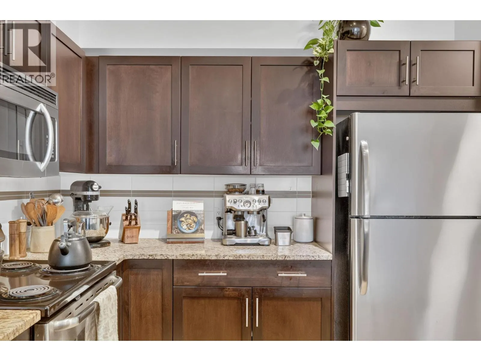 1350 Ridgeway Drive Unit# 302