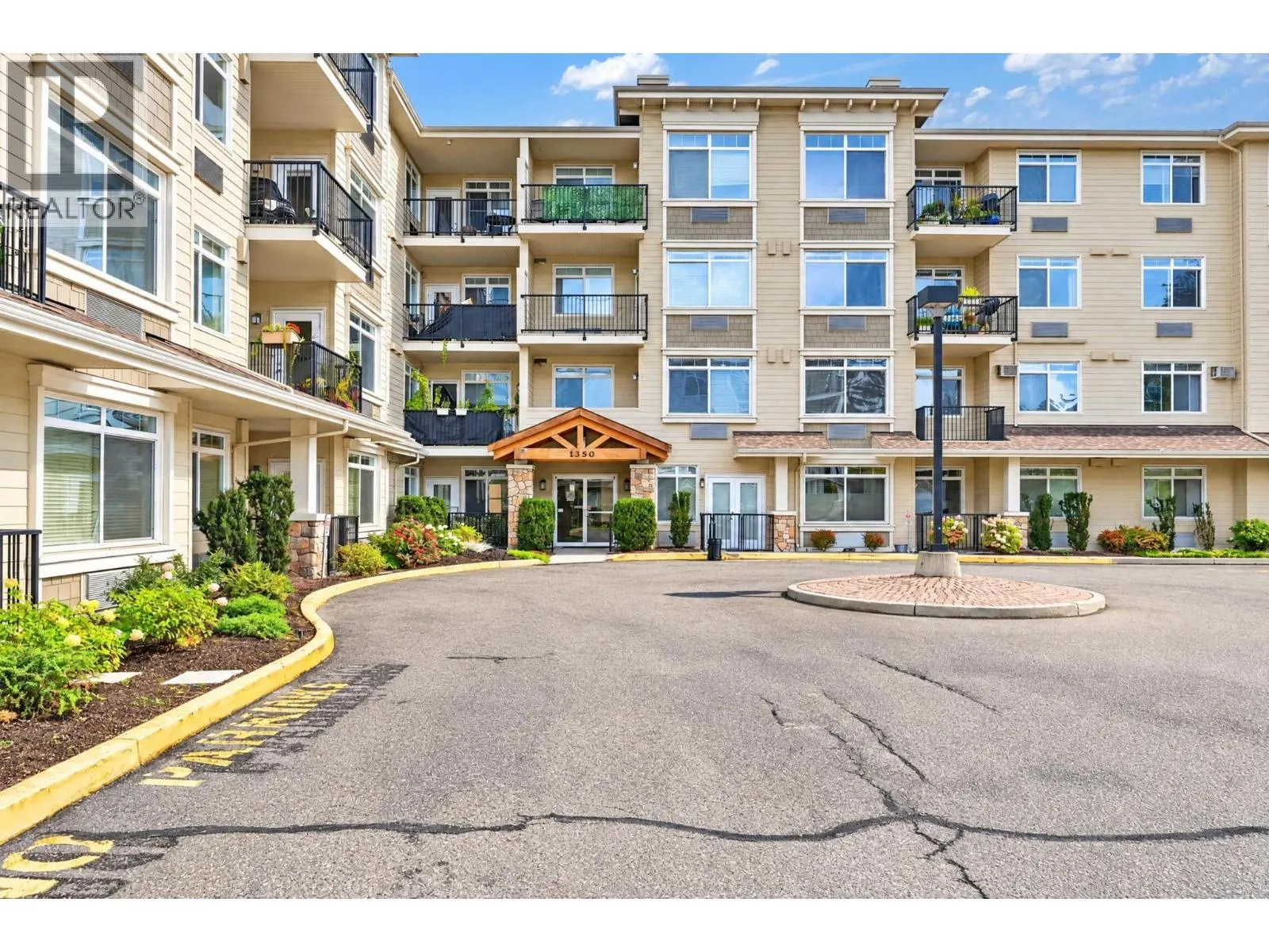 1350 Ridgeway Drive Unit# 302