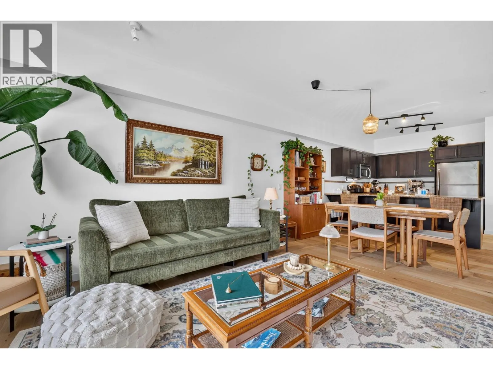 1350 Ridgeway Drive Unit# 302