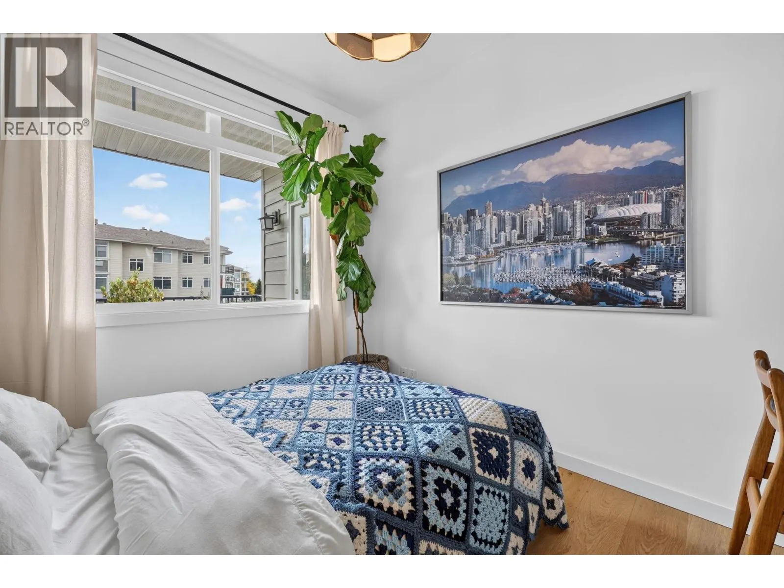 1350 Ridgeway Drive Unit# 302