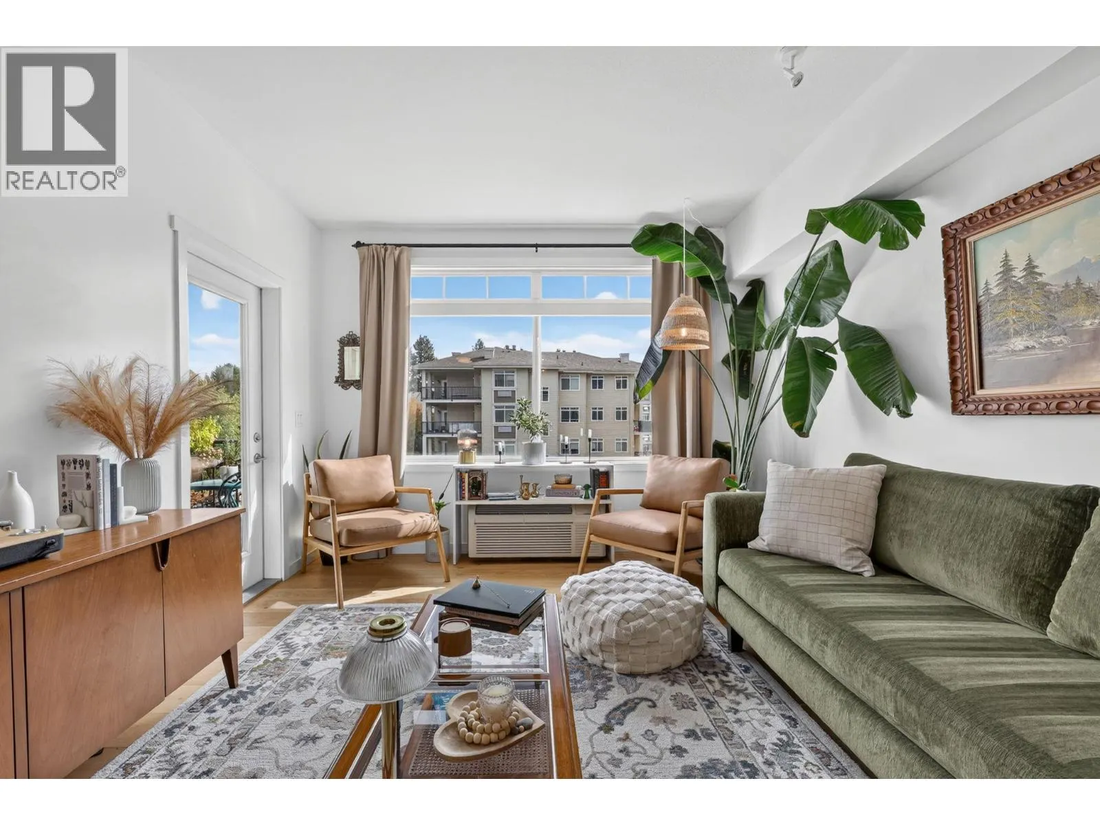 1350 Ridgeway Drive Unit# 302