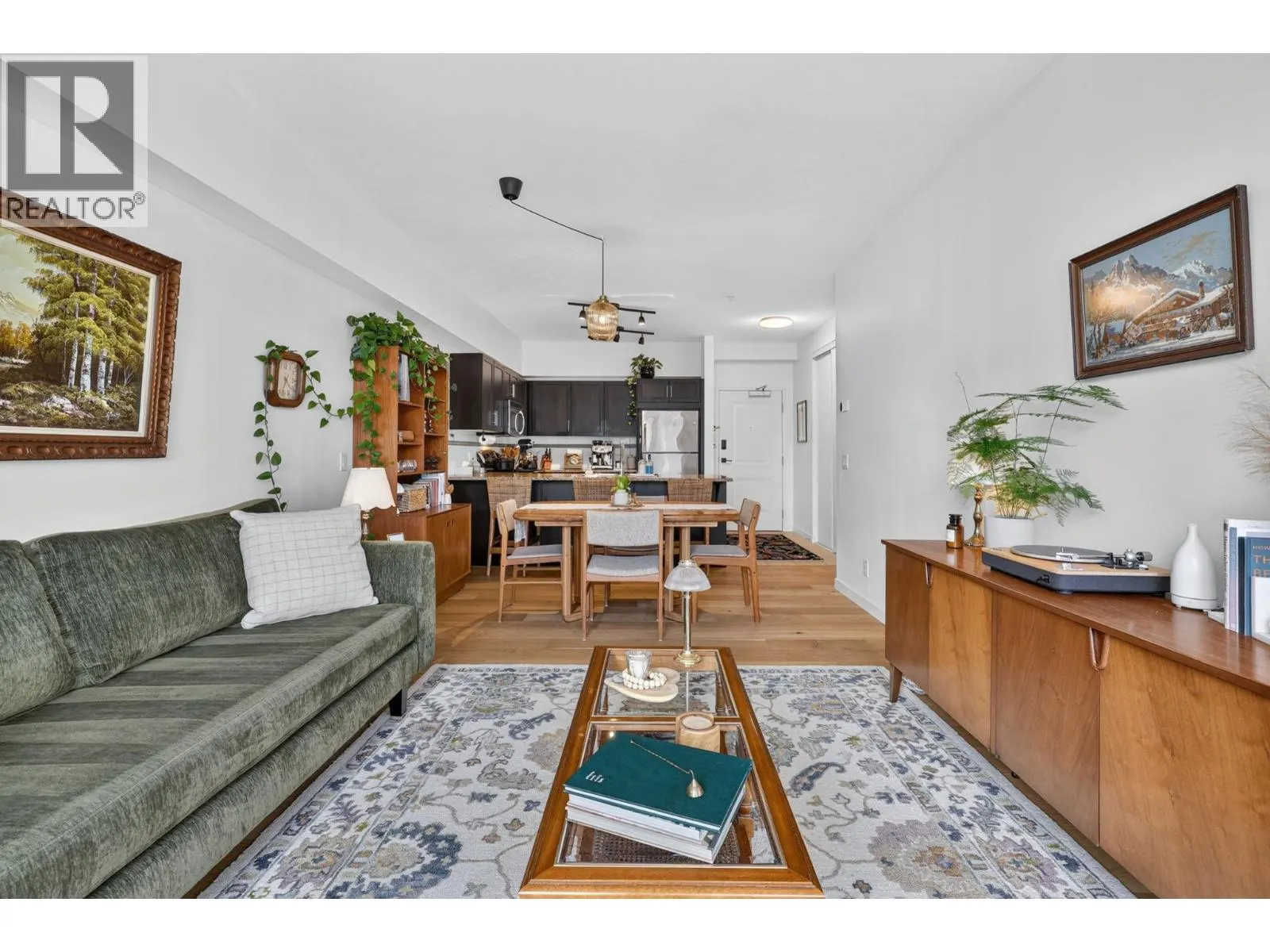 1350 Ridgeway Drive Unit# 302