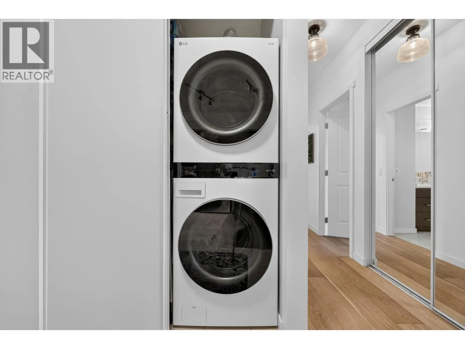 1350 Ridgeway Drive Unit# 302