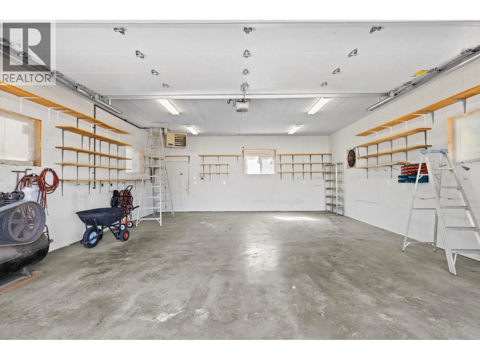 1261 Main Street