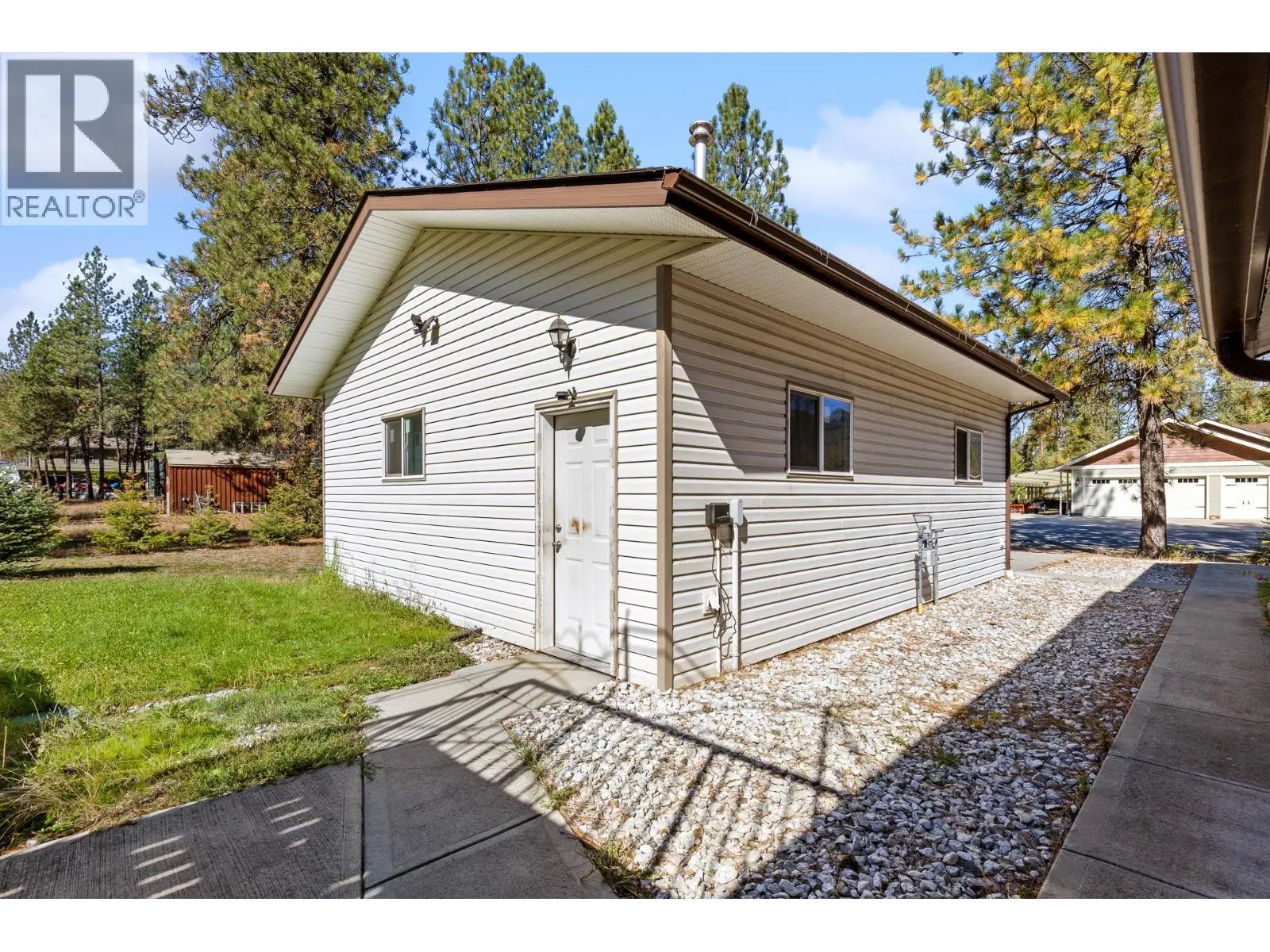 1261 Main Street