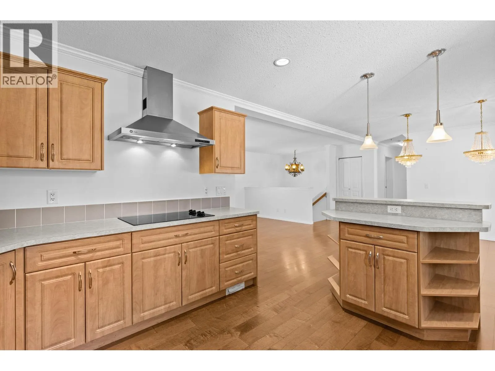 1261 Main Street