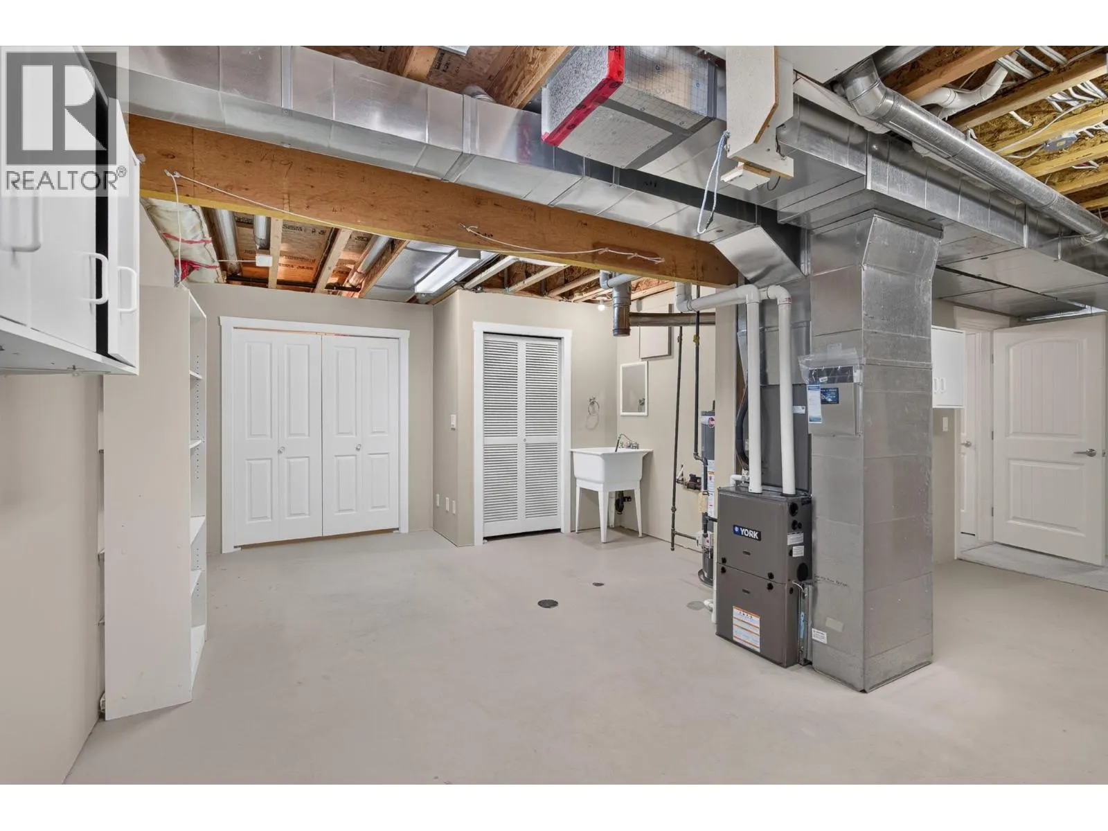 901 Middleton Way Unit# 109 Lot# 9