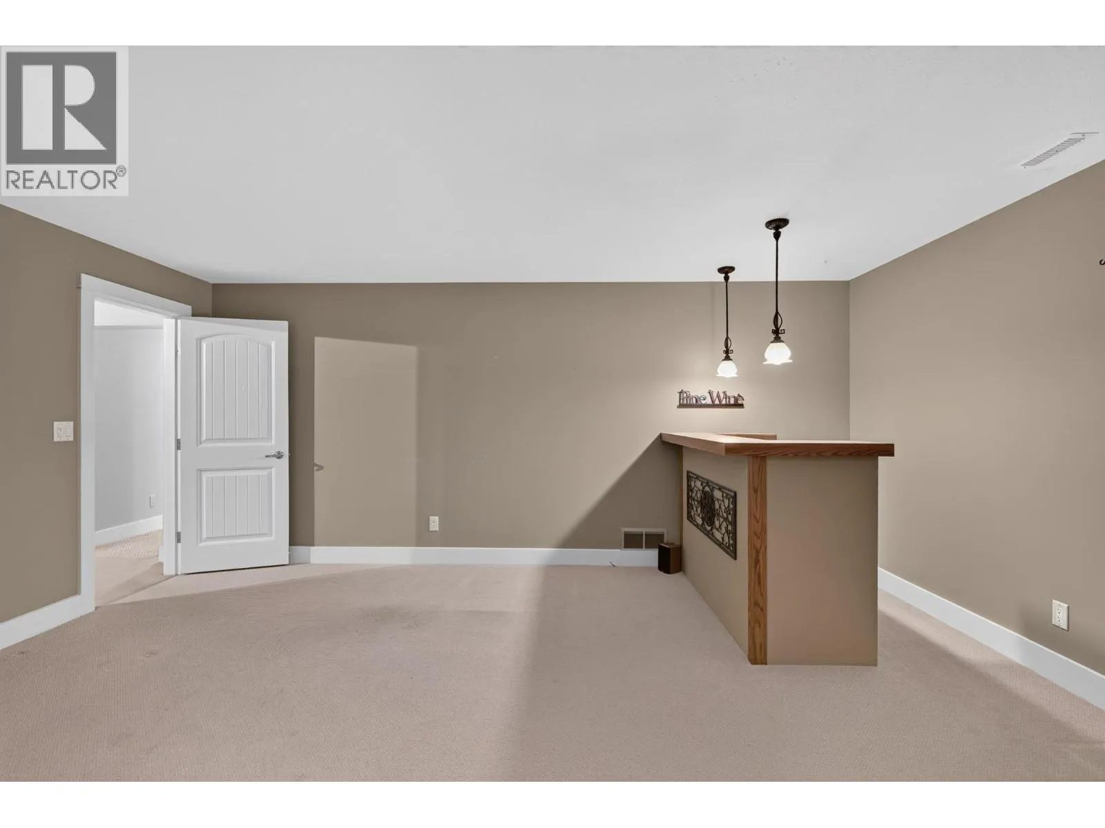 901 Middleton Way Unit# 109 Lot# 9