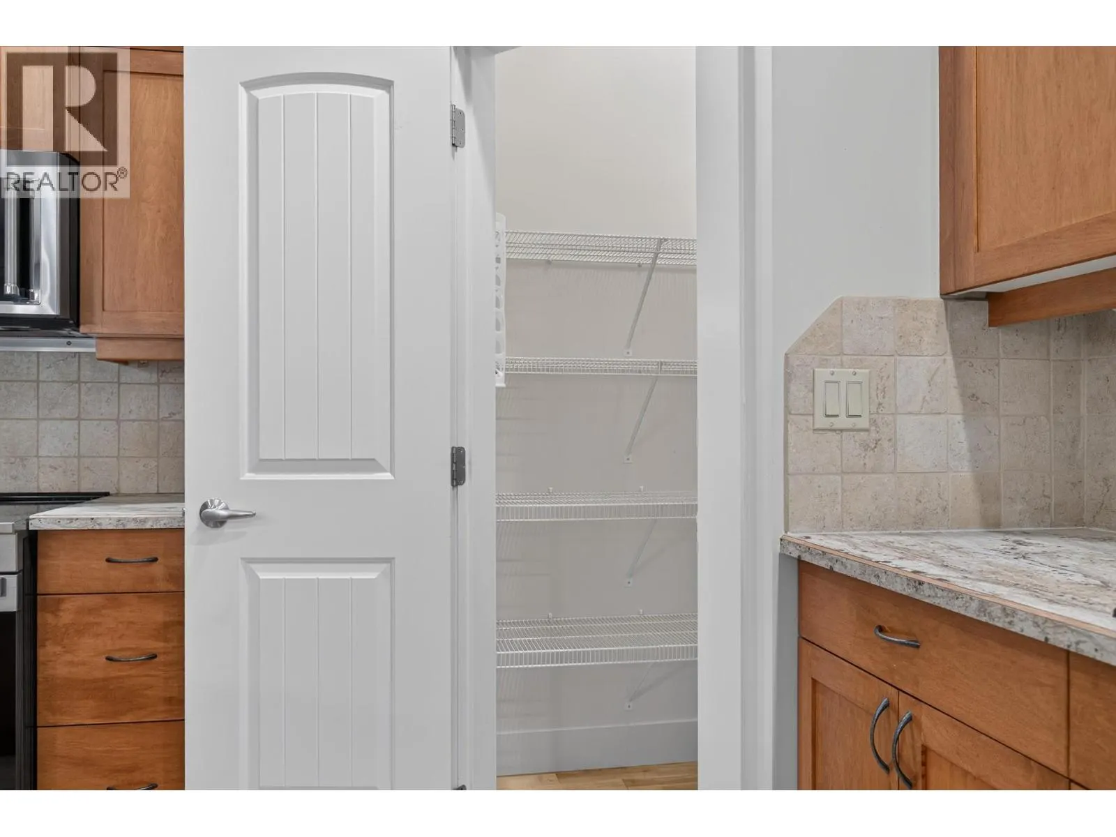 901 Middleton Way Unit# 109 Lot# 9