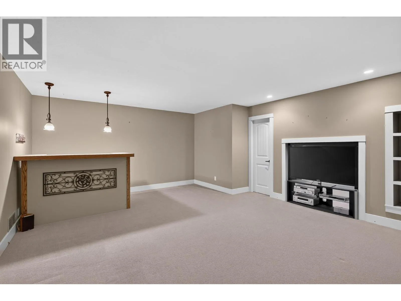 901 Middleton Way Unit# 109 Lot# 9