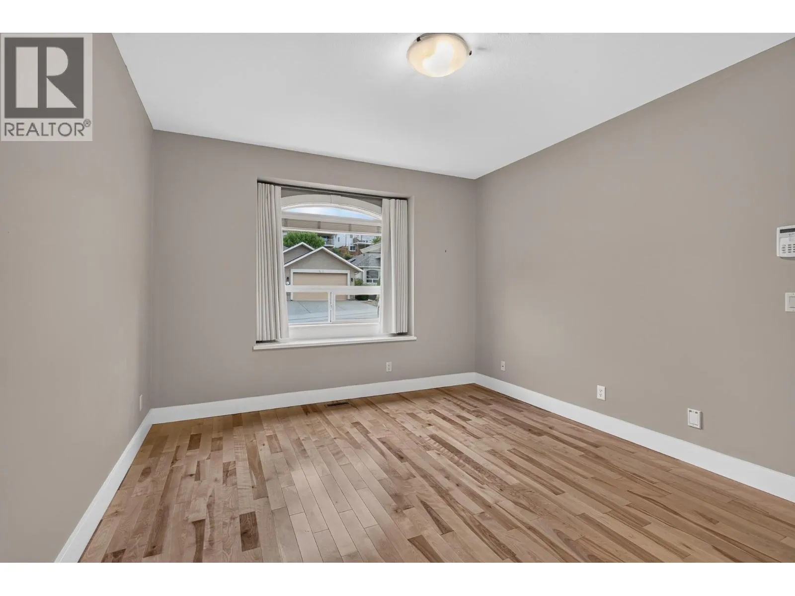 901 Middleton Way Unit# 109 Lot# 9