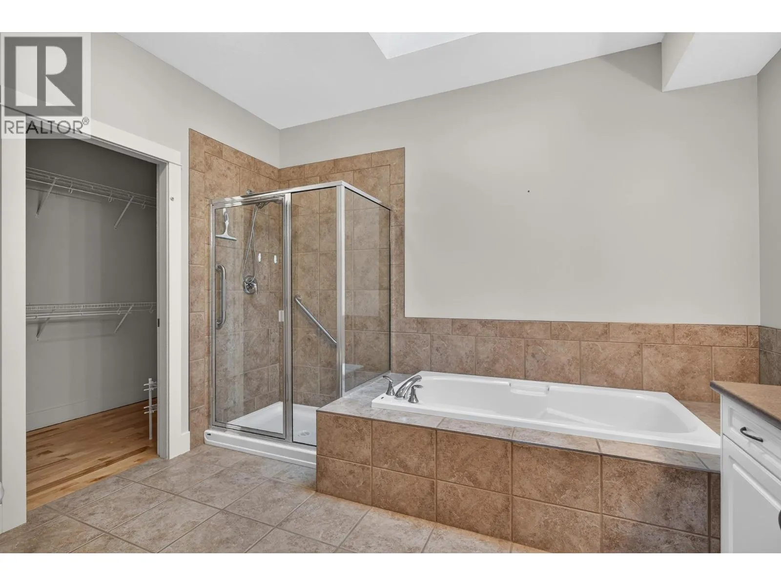 901 Middleton Way Unit# 109 Lot# 9