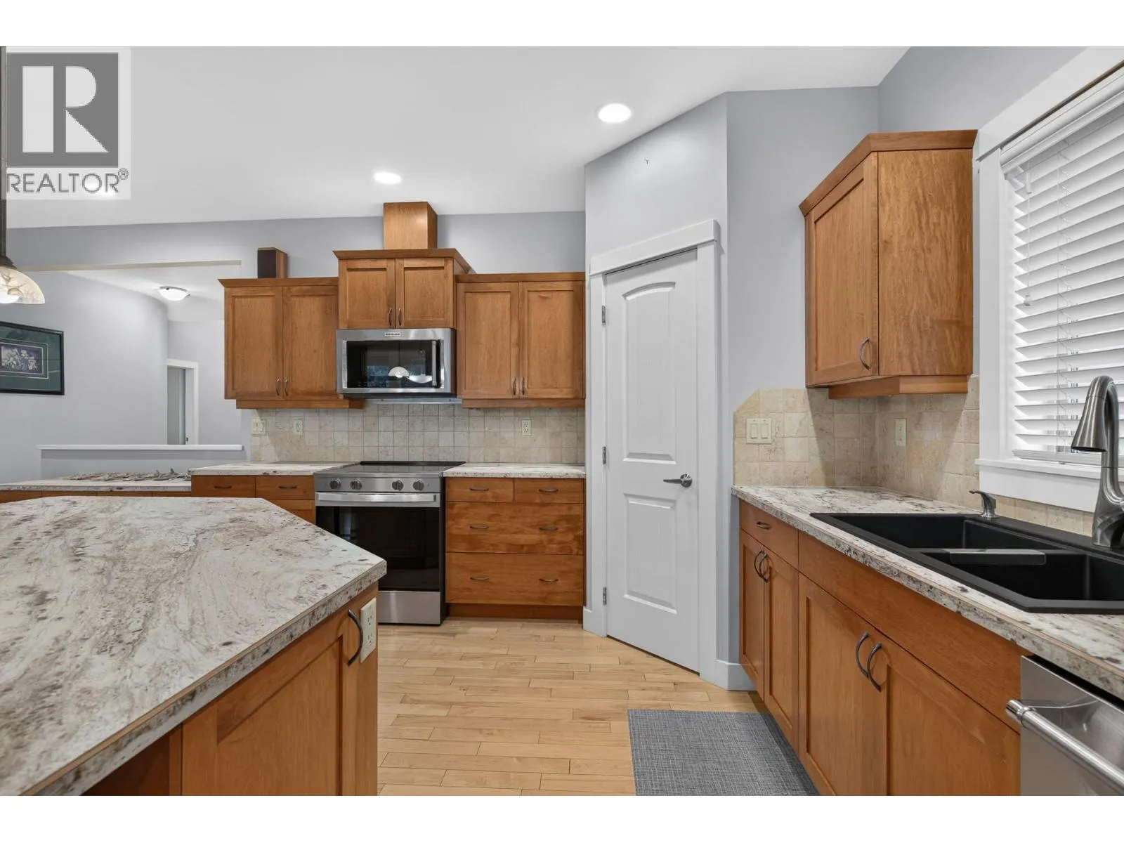 901 Middleton Way Unit# 109 Lot# 9