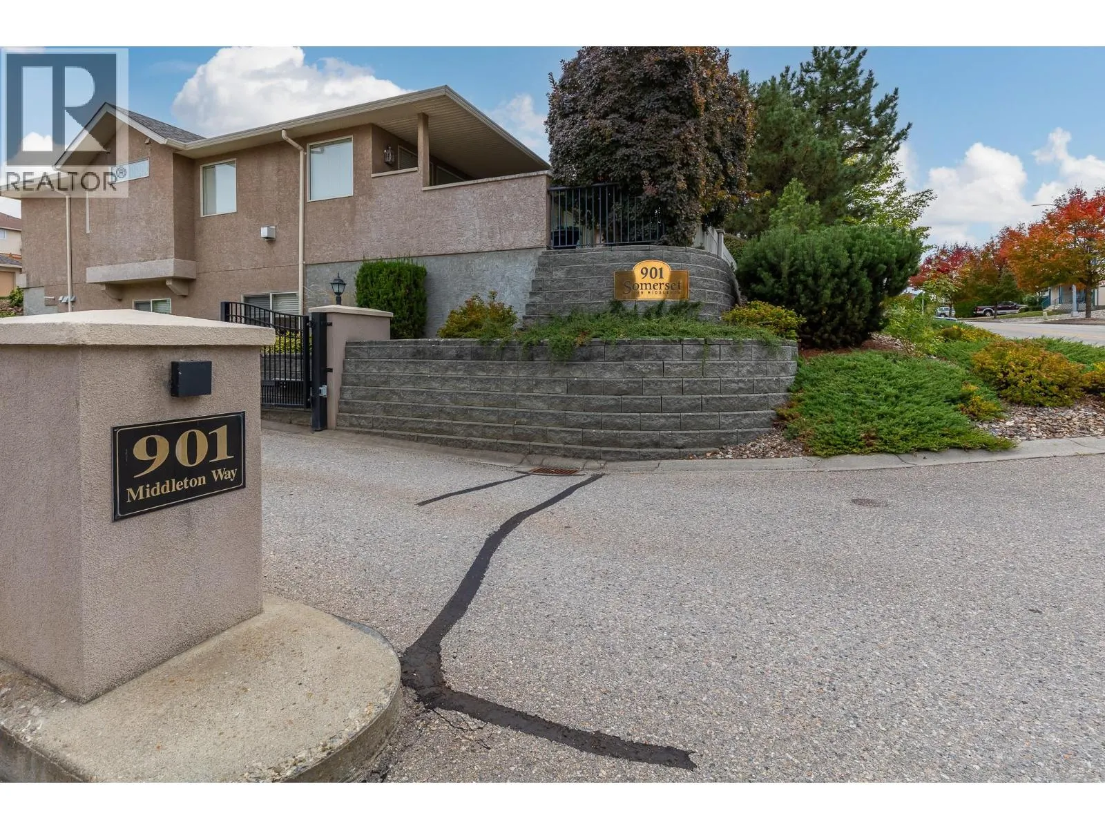 901 Middleton Way Unit# 109 Lot# 9