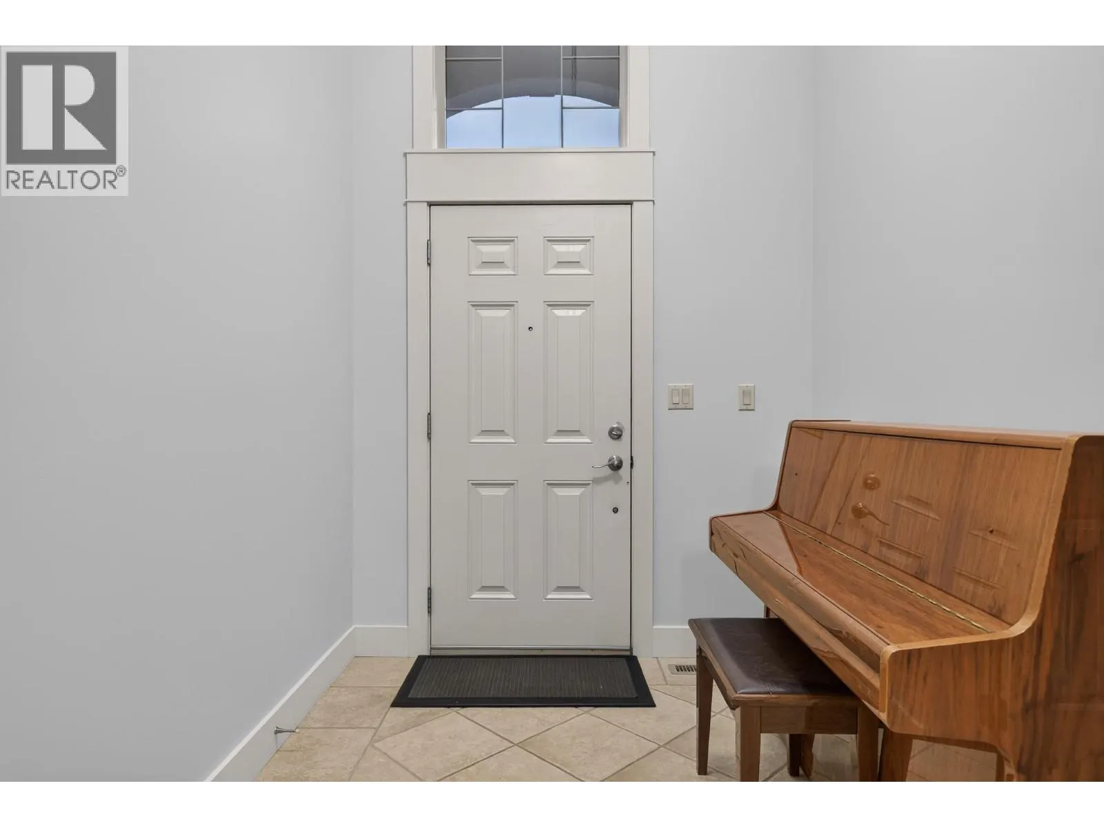 901 Middleton Way Unit# 109 Lot# 9