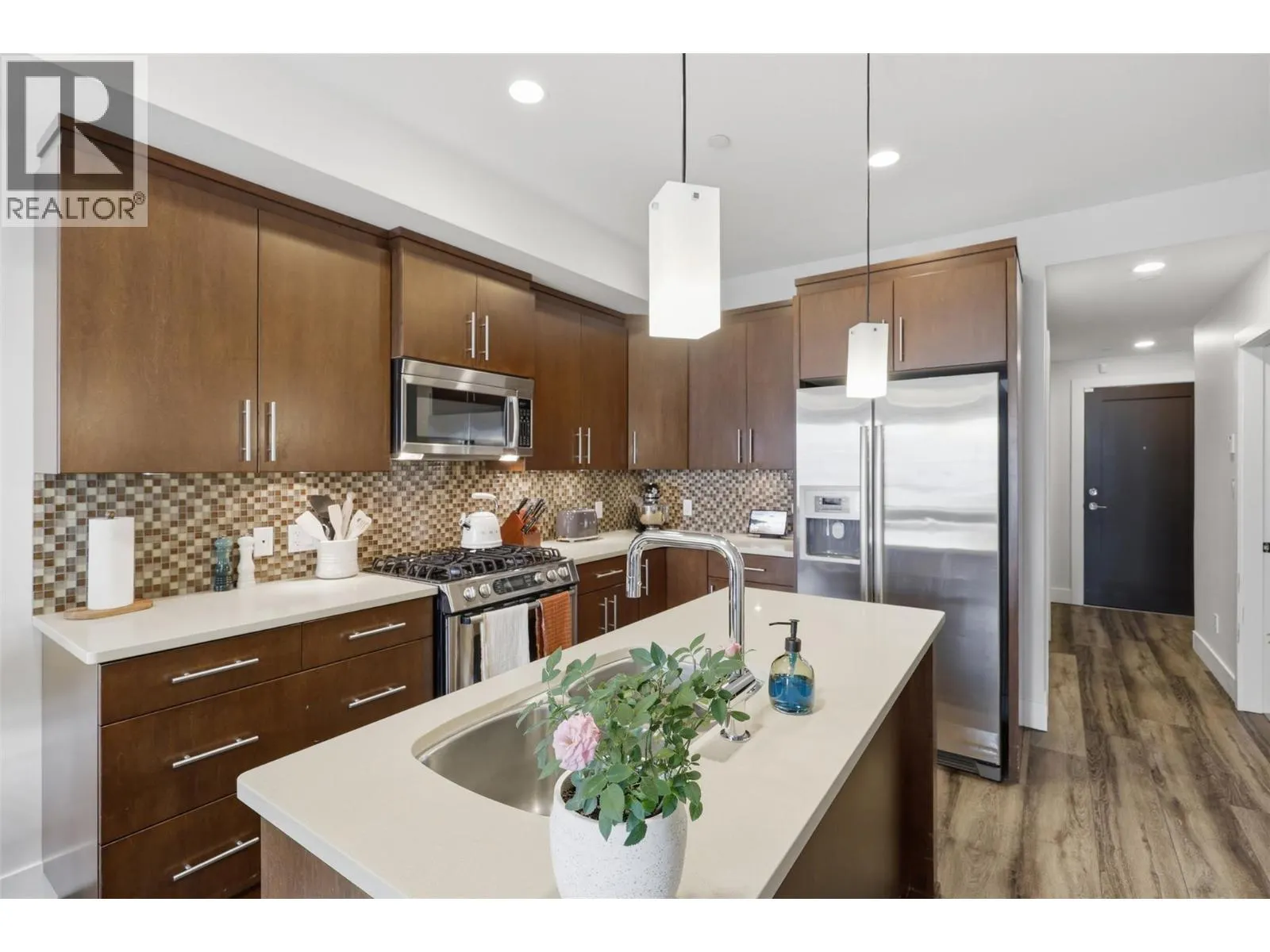 460 5th Avenue Unit# 201