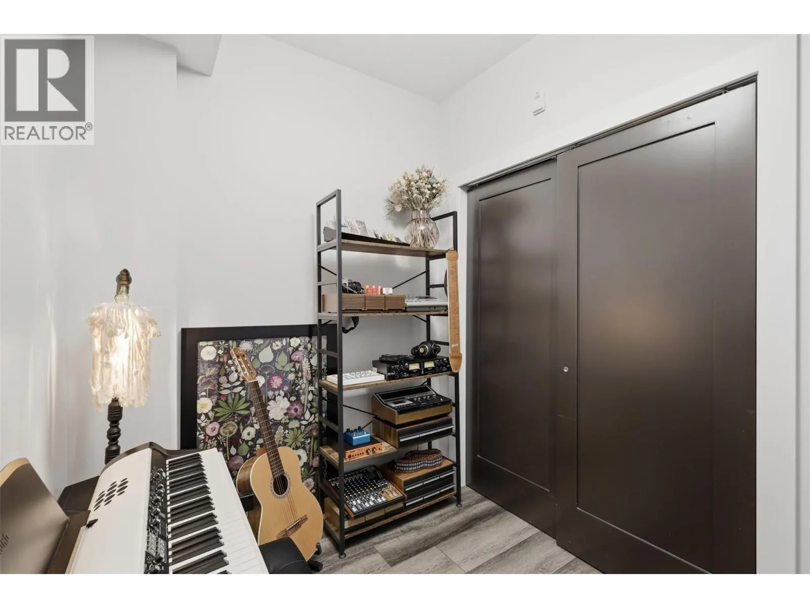 460 5th Avenue Unit# 201
