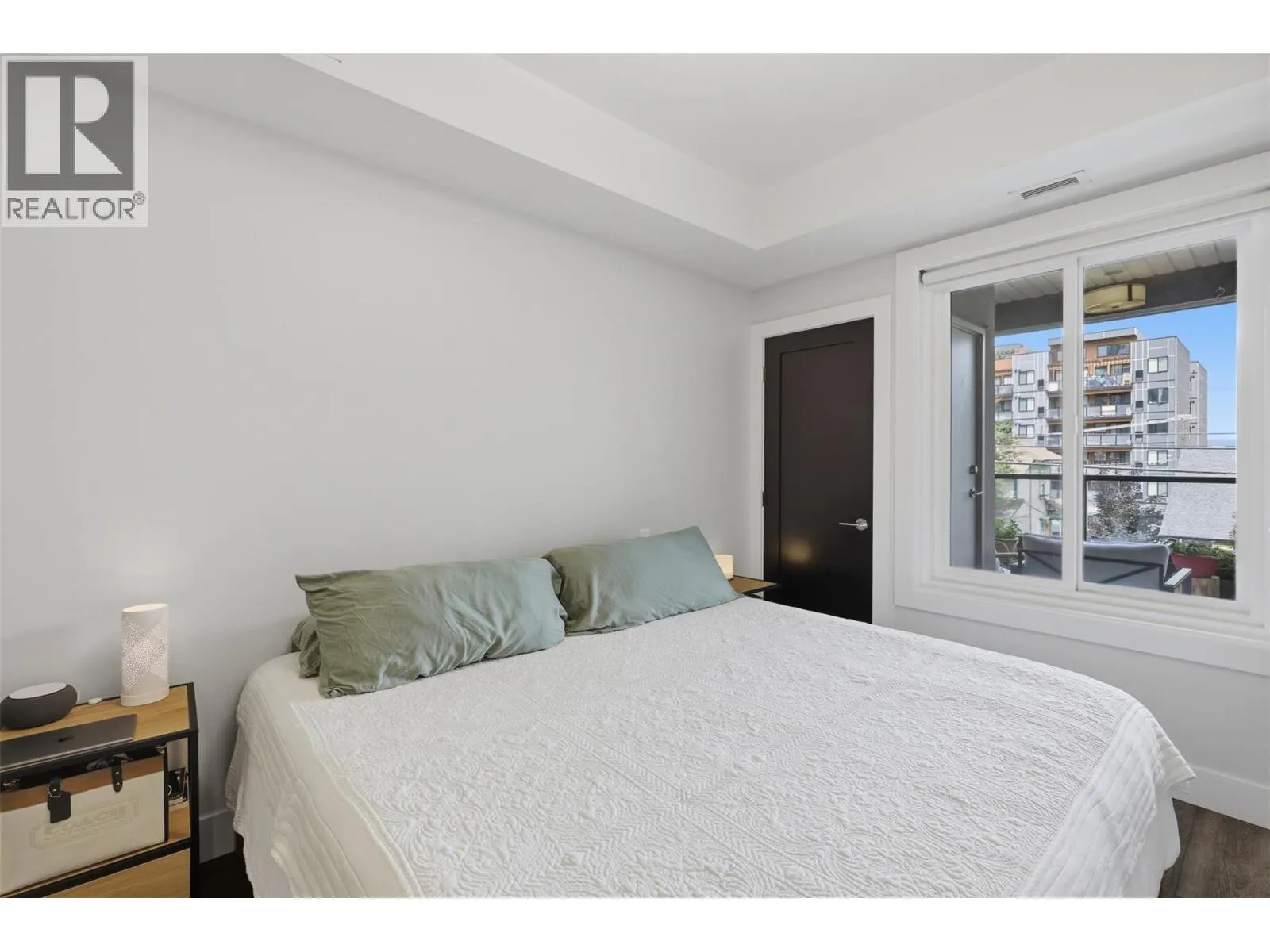 460 5th Avenue Unit# 201