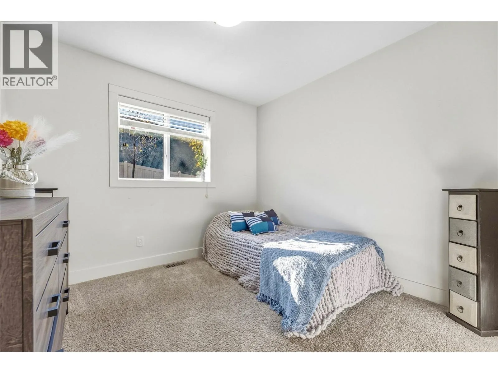 933 Mt Robson Place Unit# 25