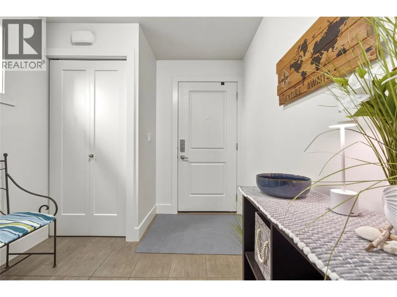 933 Mt Robson Place Unit# 25