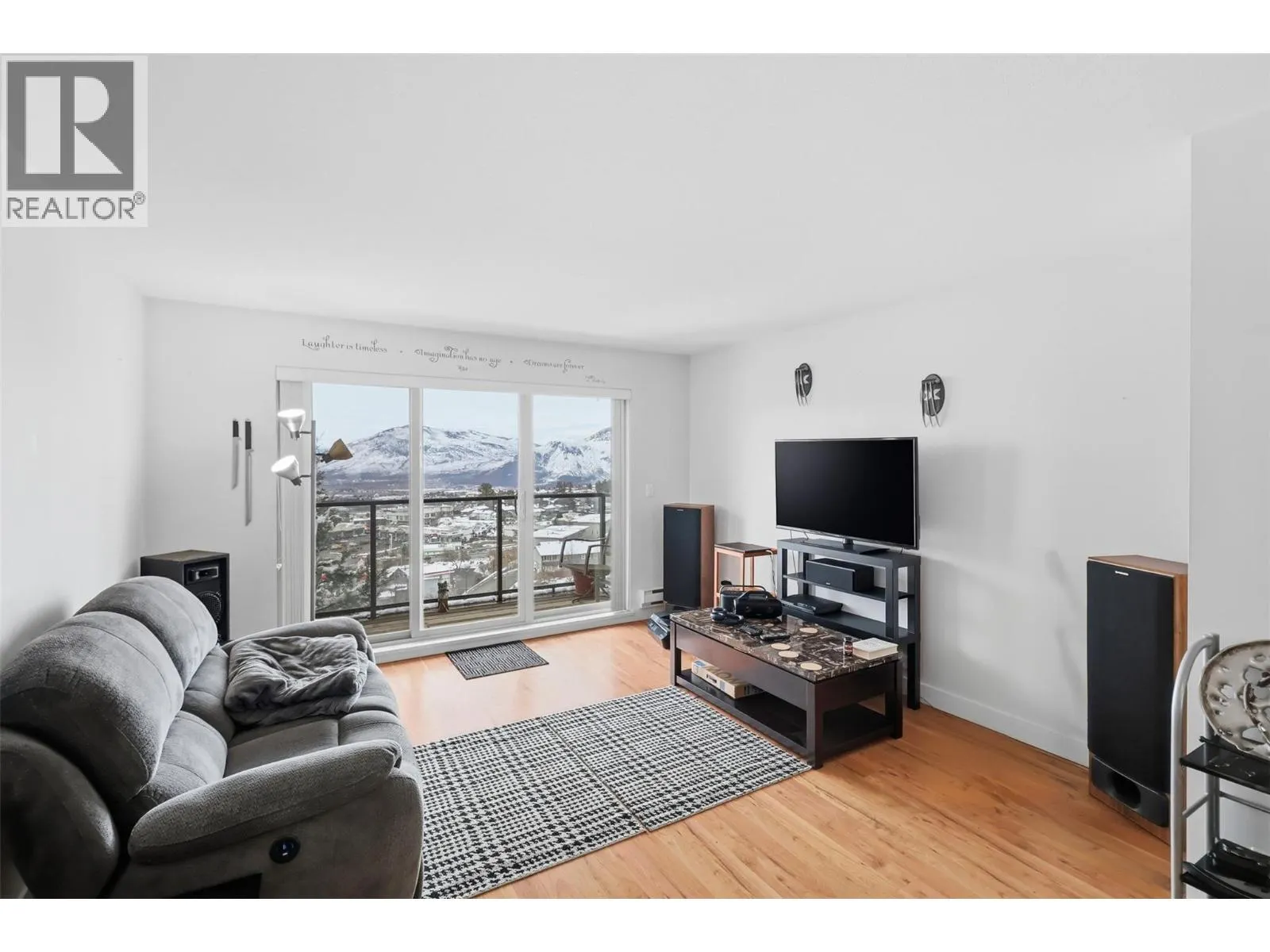1110 HUGH ALLAN Drive Unit# 5