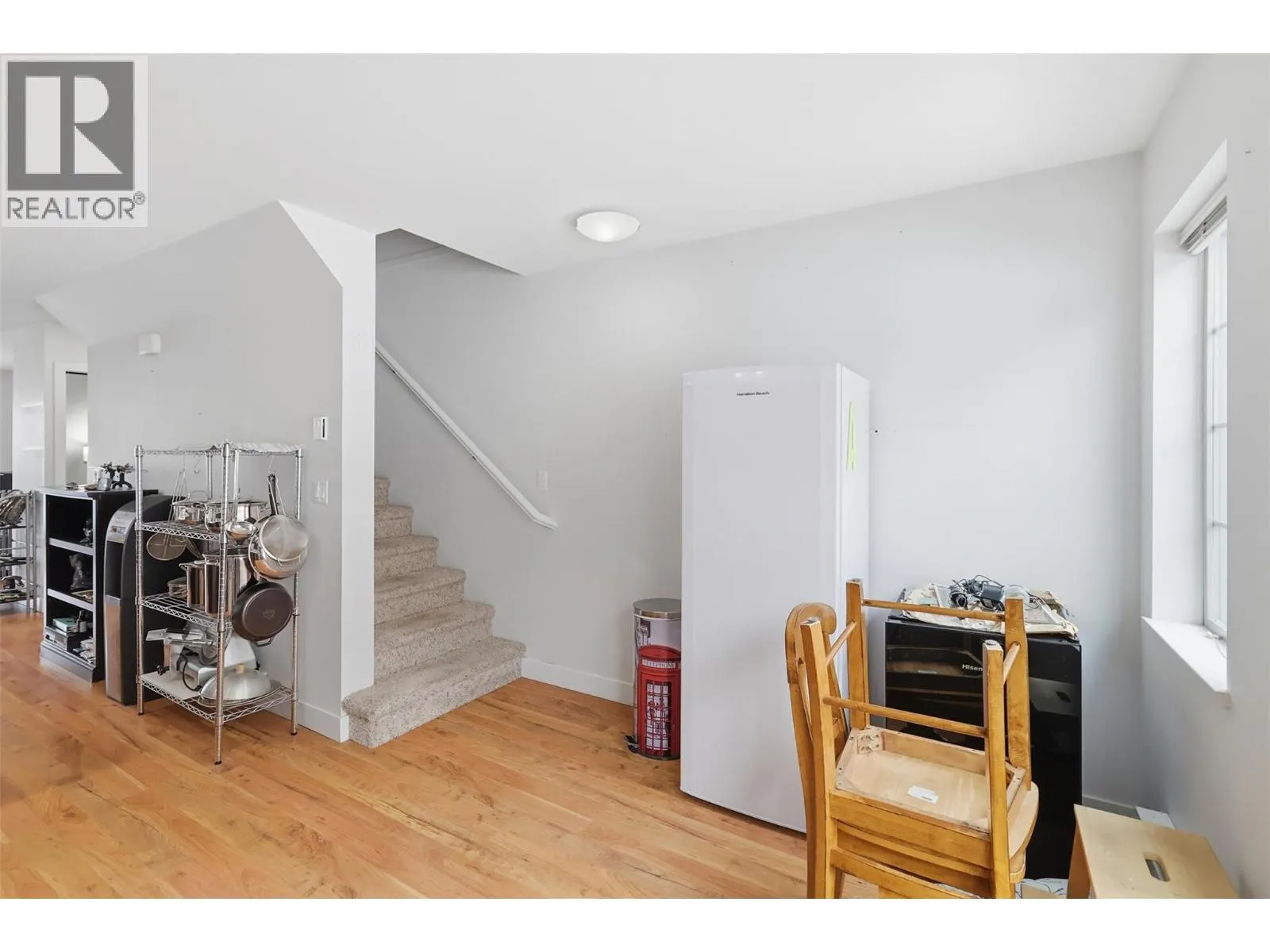 1110 HUGH ALLAN Drive Unit# 5