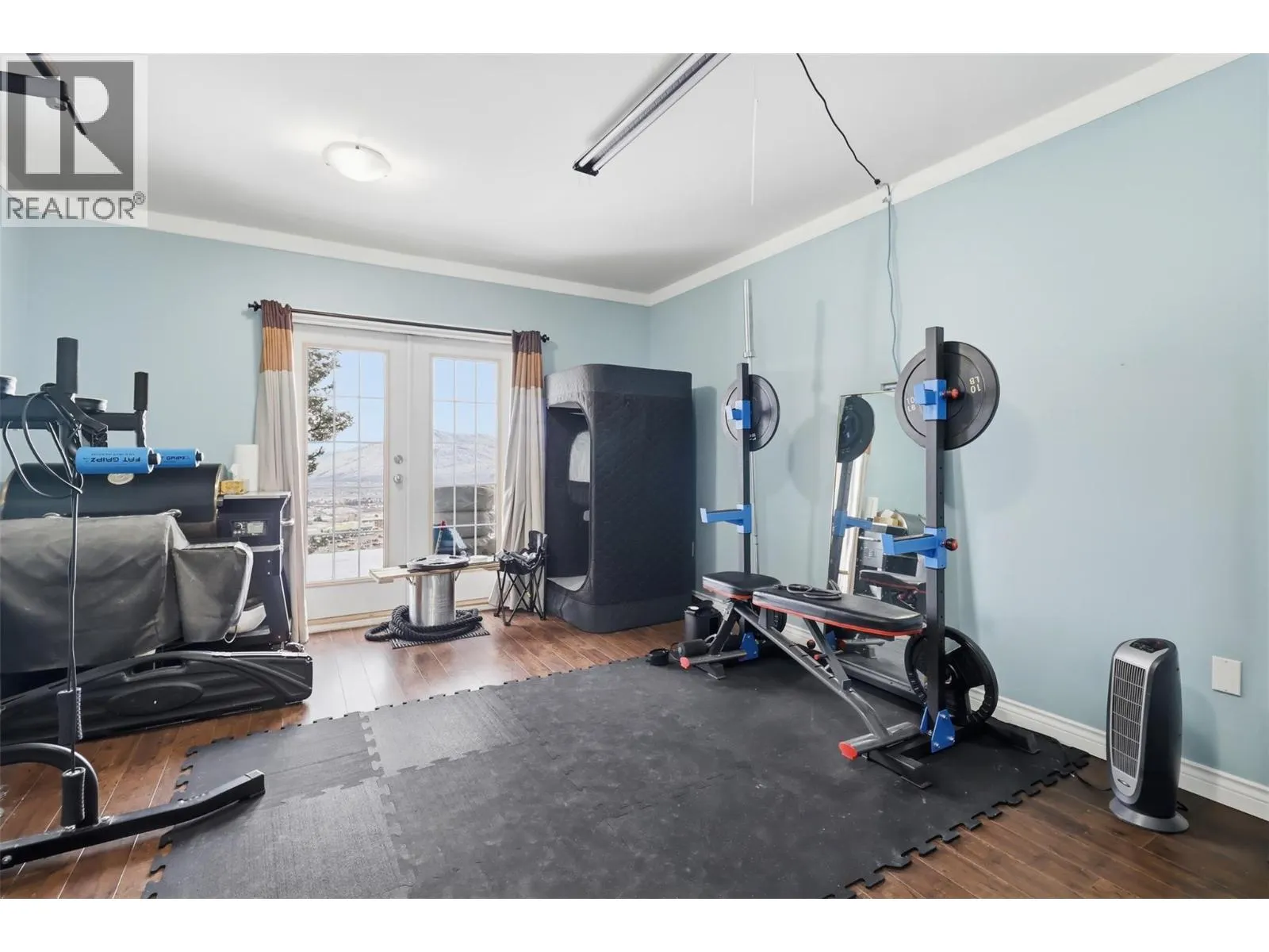 1110 HUGH ALLAN Drive Unit# 5