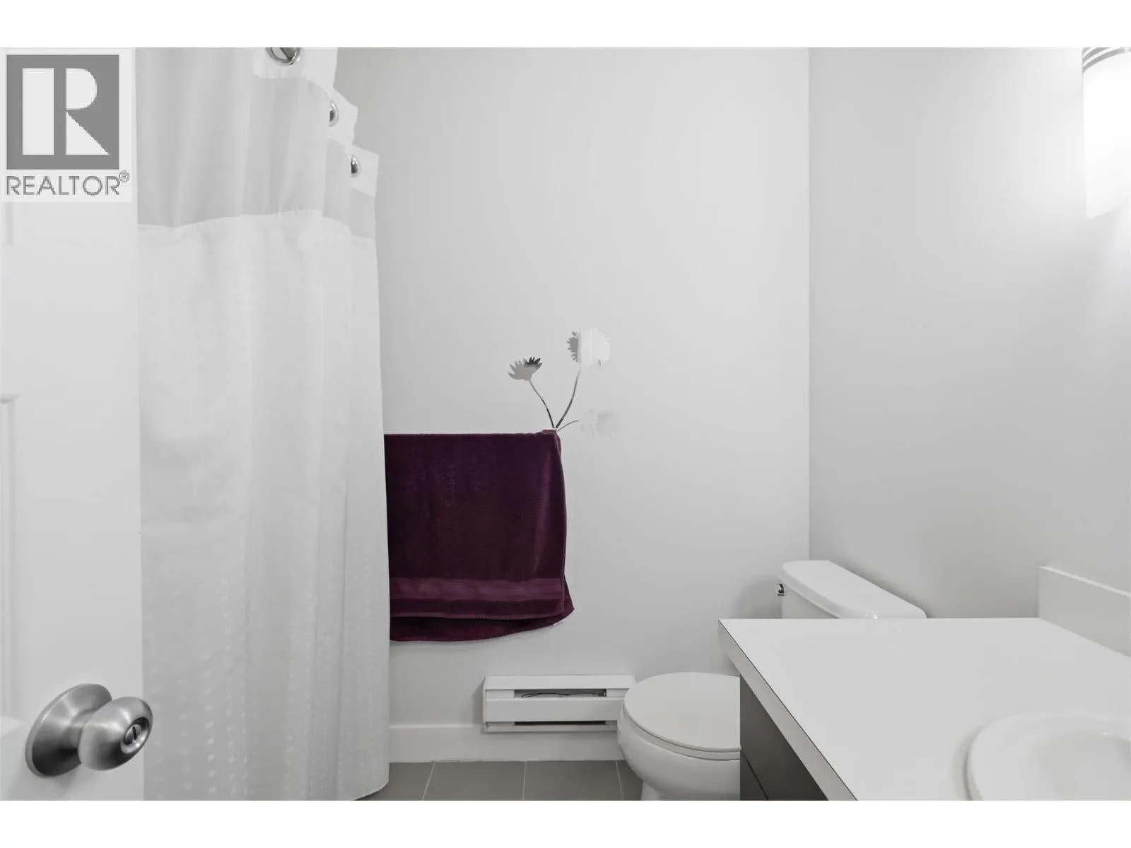 1110 HUGH ALLAN Drive Unit# 5