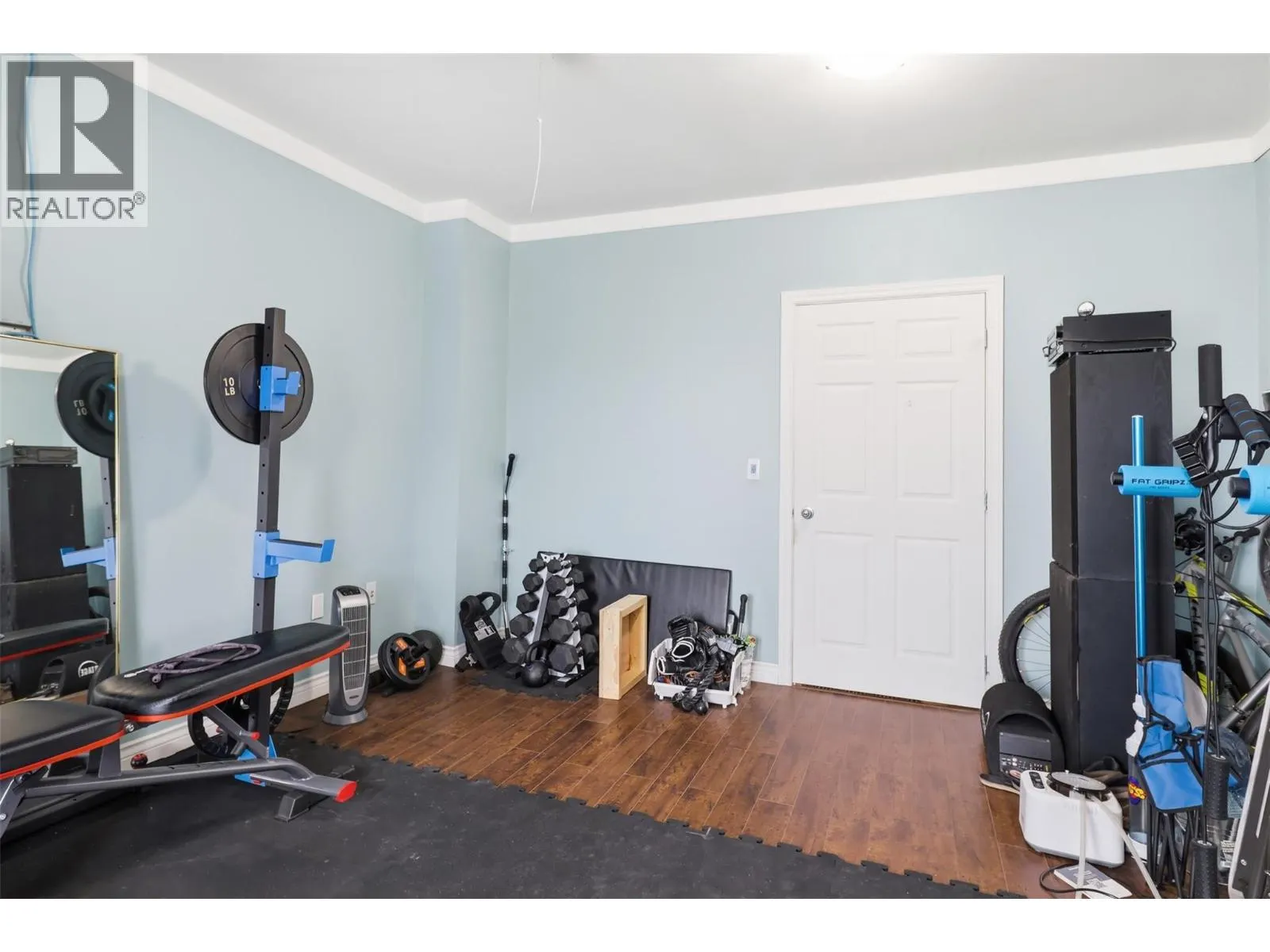 1110 HUGH ALLAN Drive Unit# 5