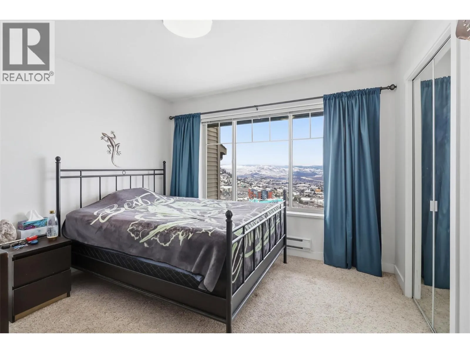 1110 HUGH ALLAN Drive Unit# 5