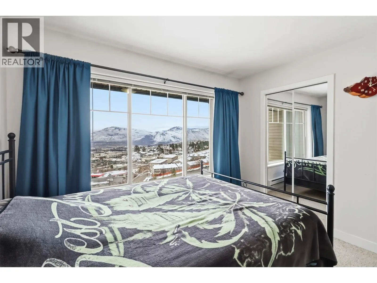 1110 HUGH ALLAN Drive Unit# 5