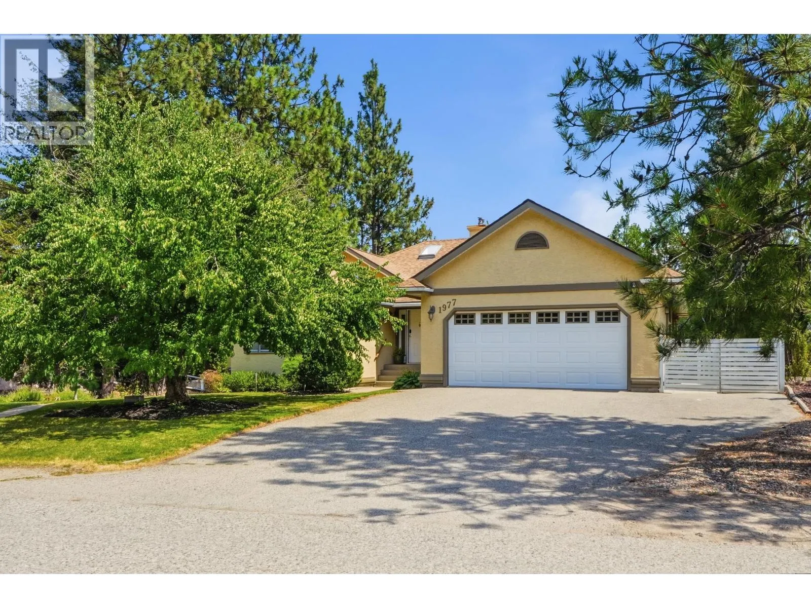 1977 Covington Crescent