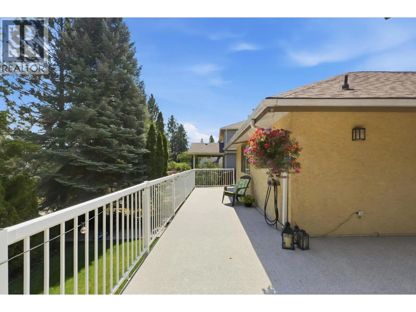 1977 Covington Crescent