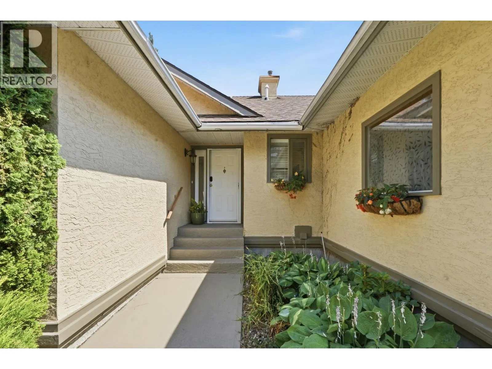 1977 Covington Crescent
