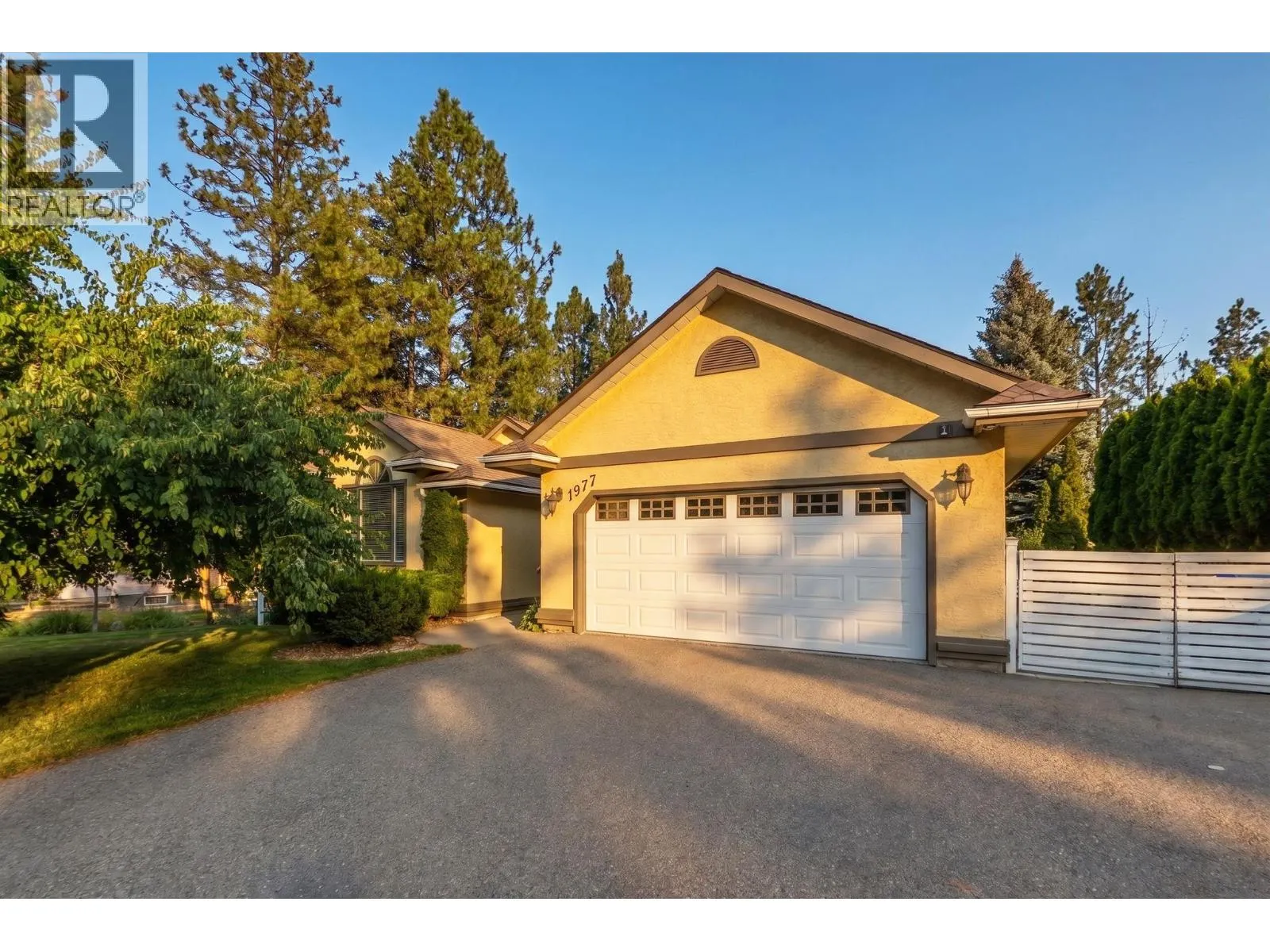 1977 Covington Crescent