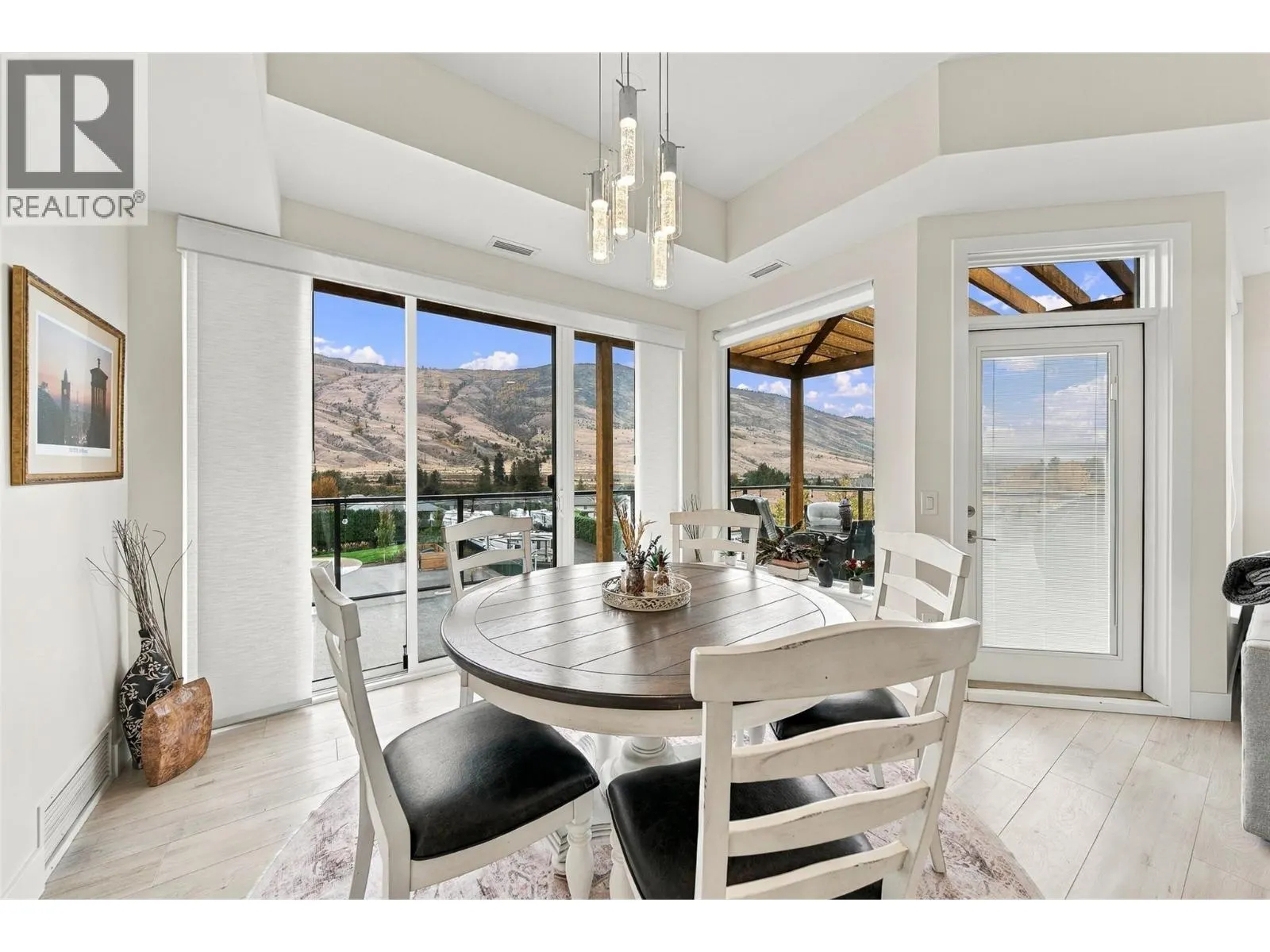 651 DUNES Drive Unit# 302