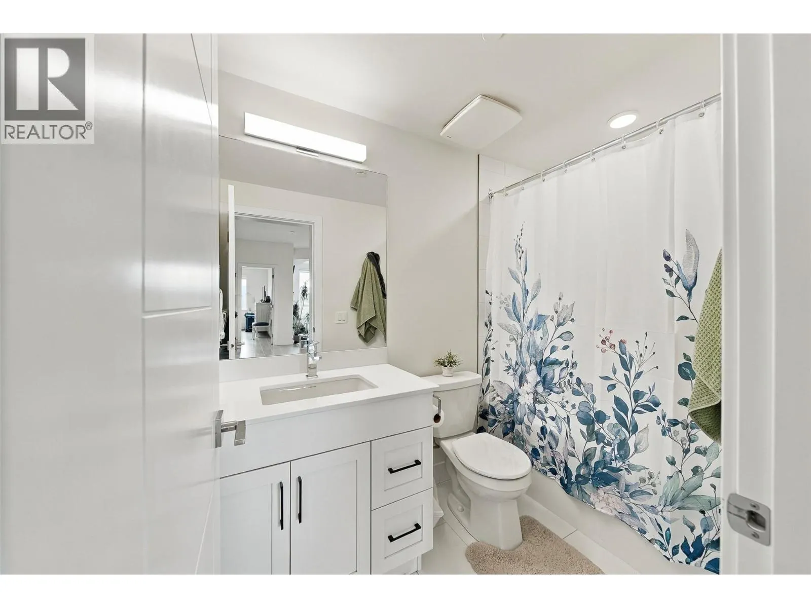 651 DUNES Drive Unit# 302