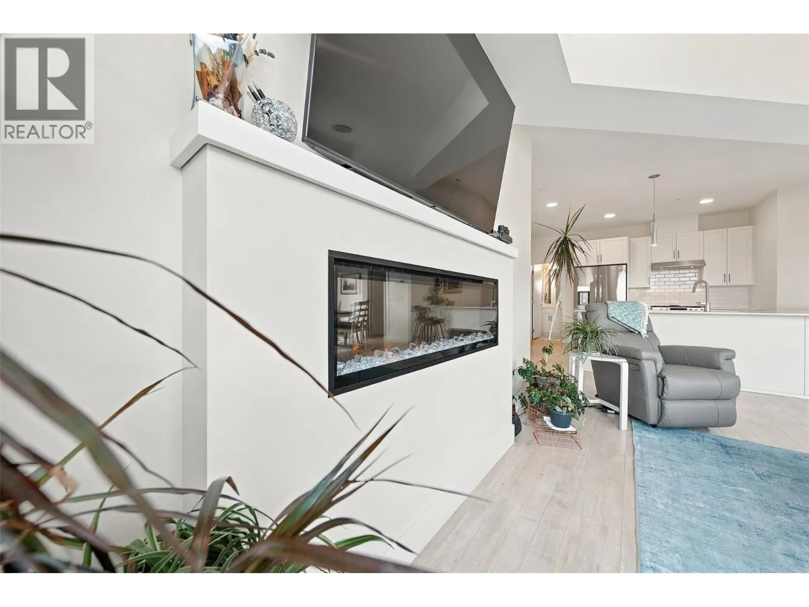 651 DUNES Drive Unit# 302