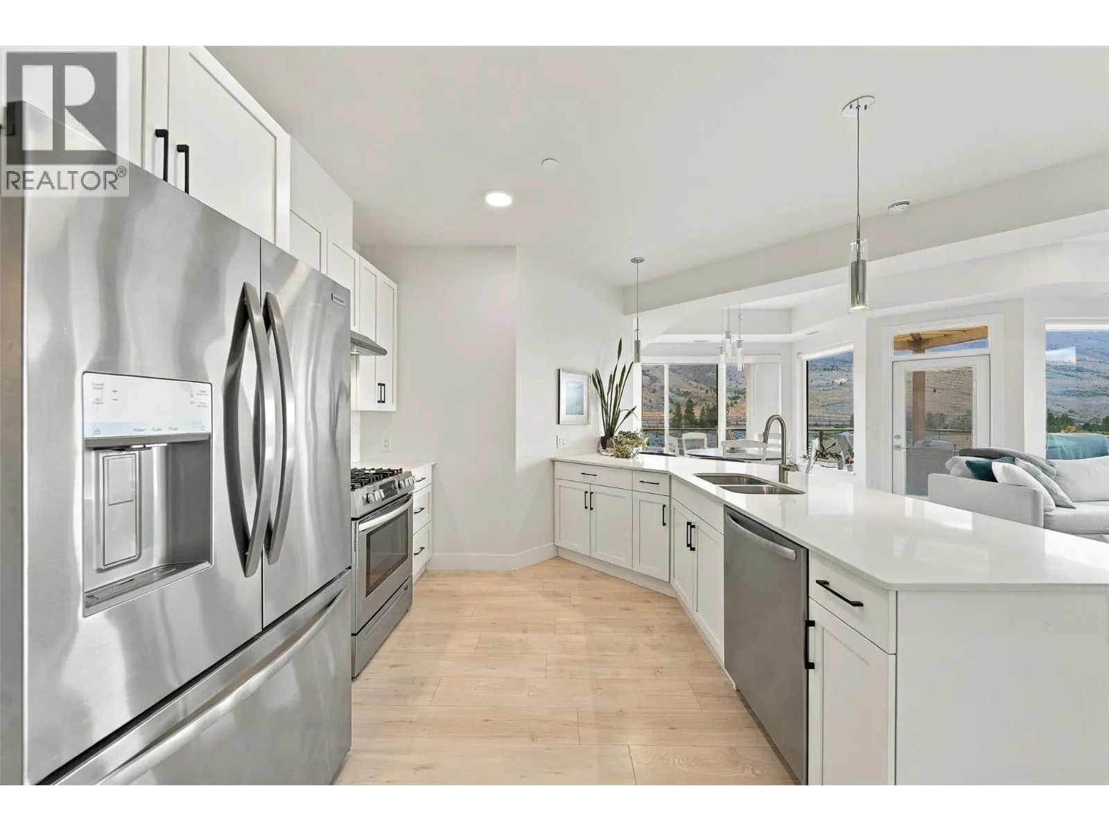 651 DUNES Drive Unit# 302