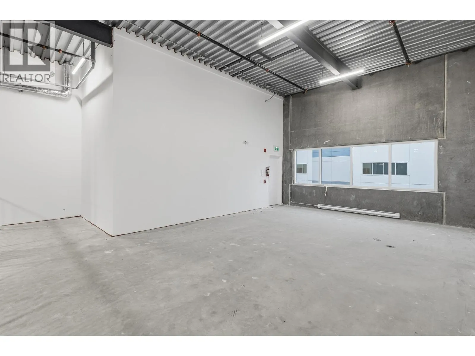 2642 Kyle Road Unit# 103/104