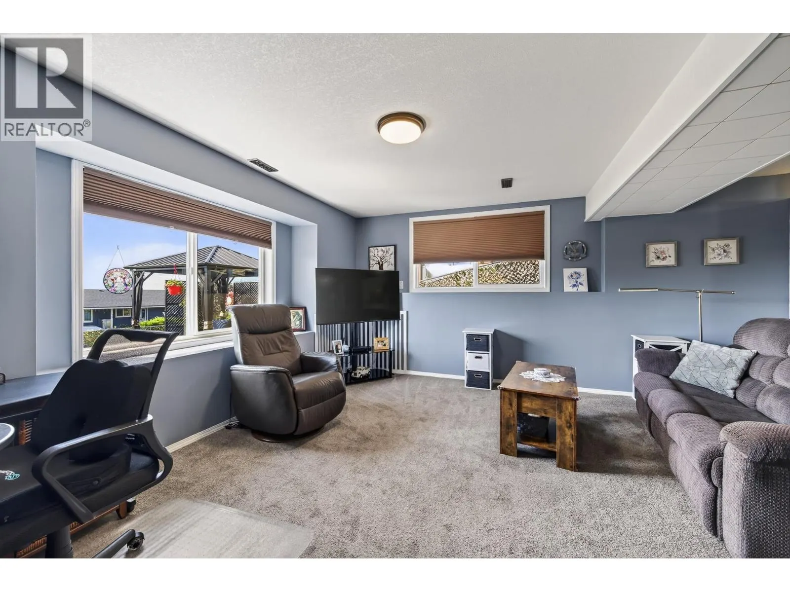 1760 NORTH RIVER Drive