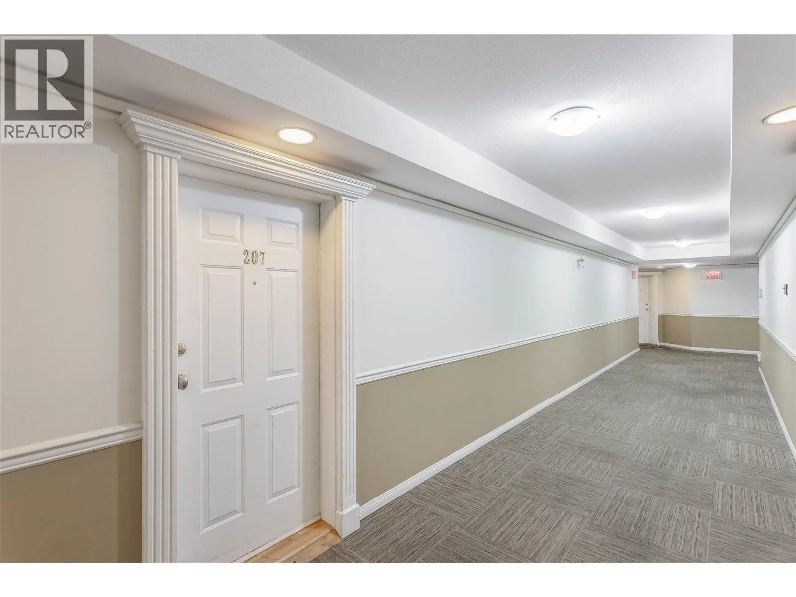 200 DOUGALL Road N Unit# 207