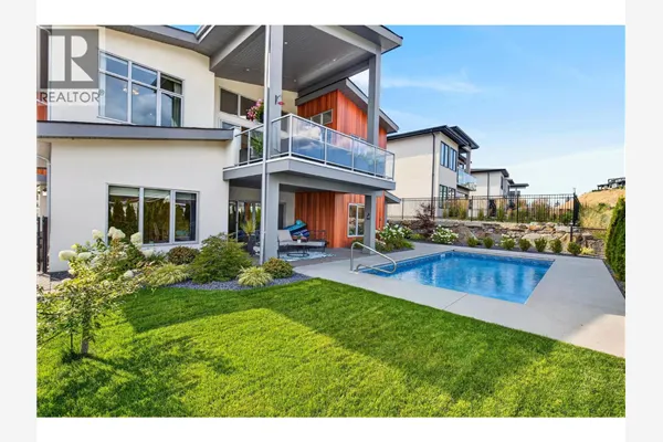 887 Loseth Drive