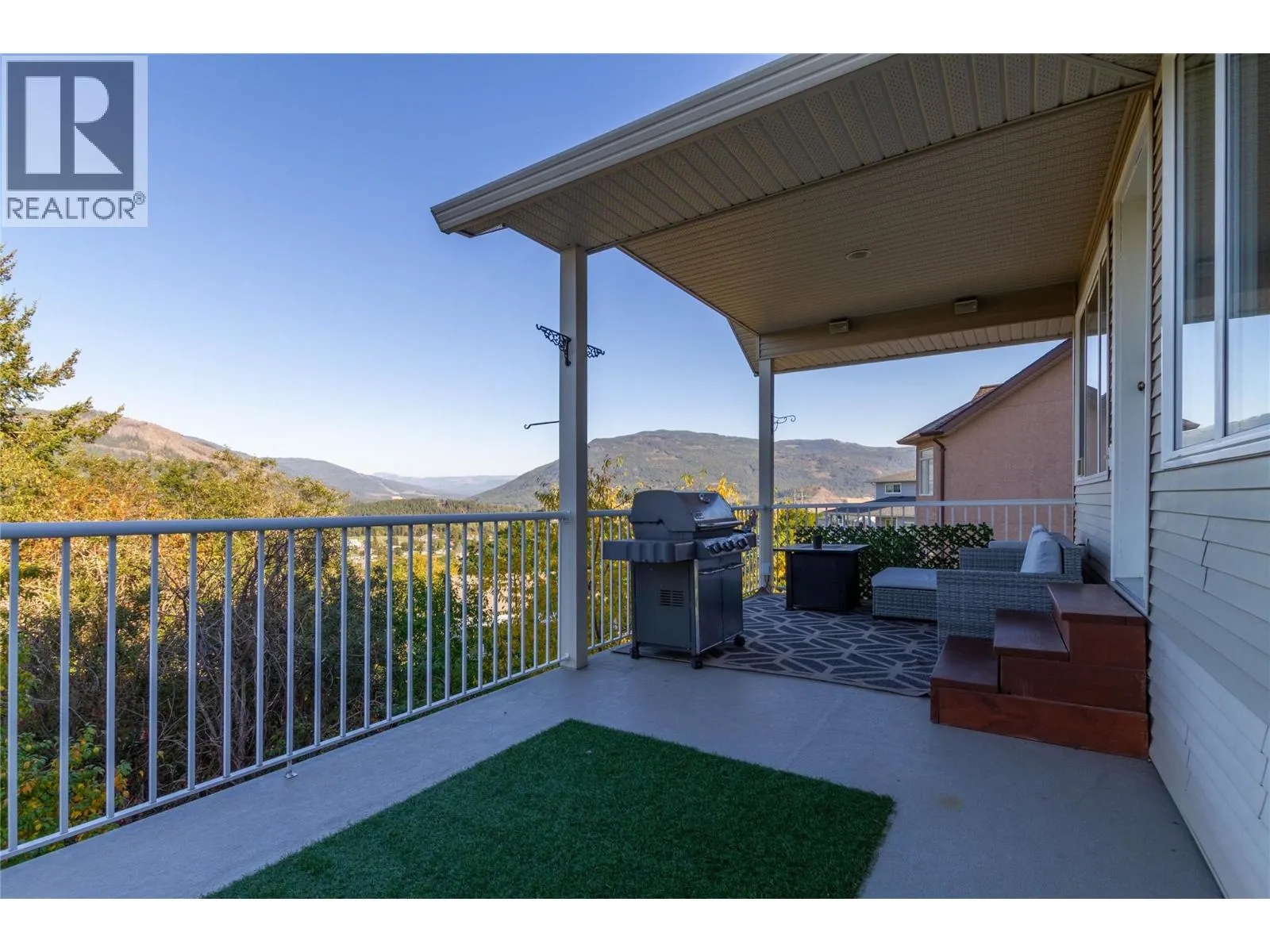 110 Red Rock Crescent
