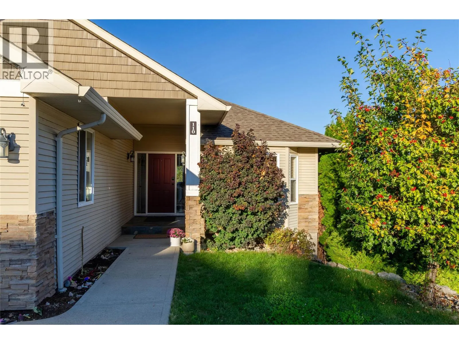110 Red Rock Crescent