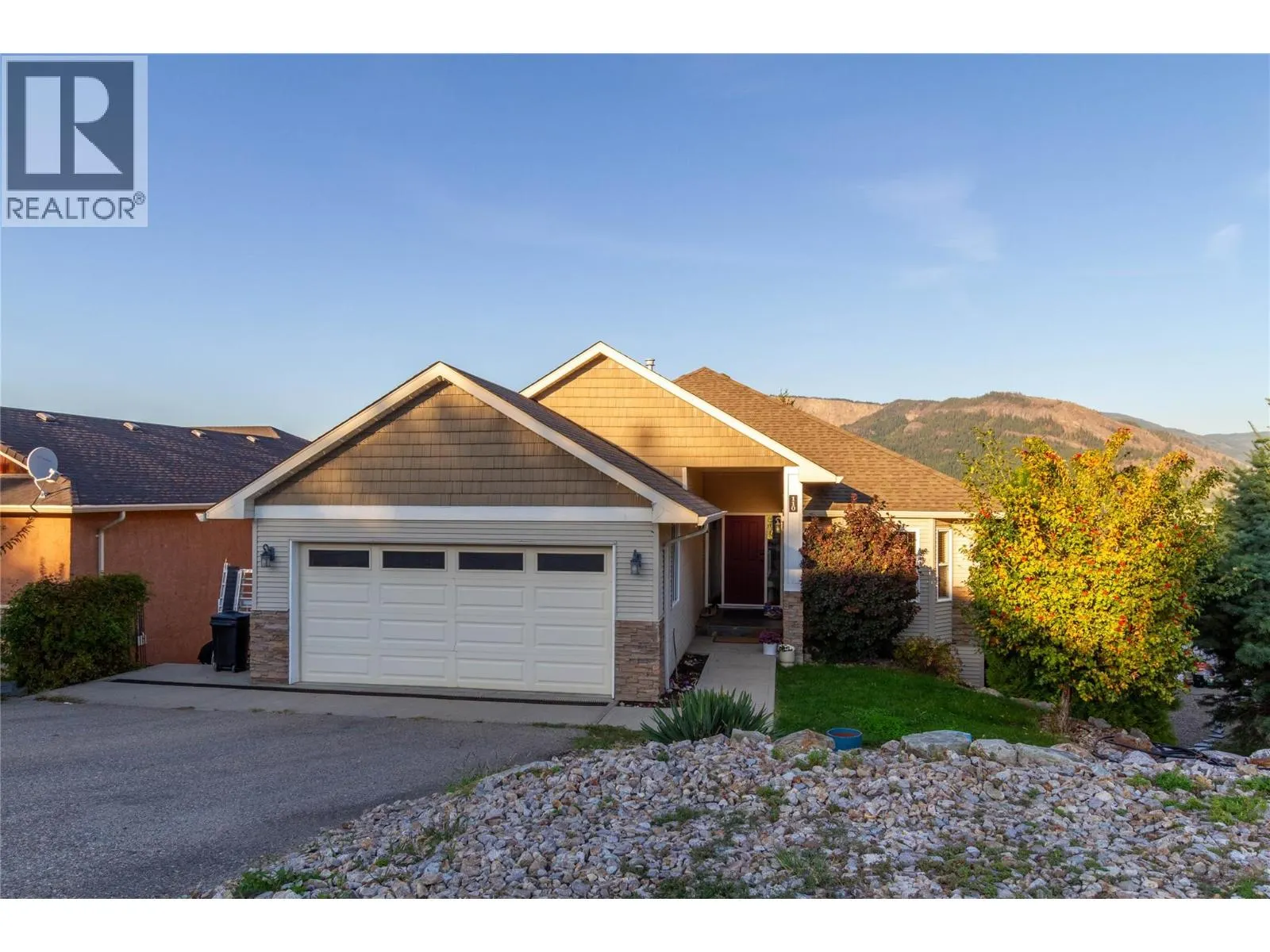 110 Red Rock Crescent