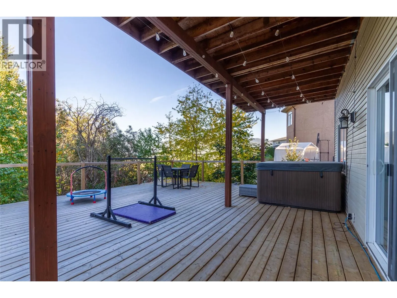 110 Red Rock Crescent
